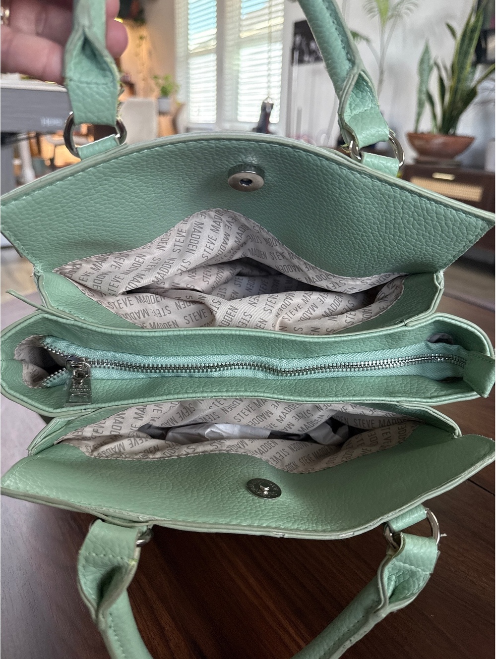 Steve Madden Mint Green Pebbled Leather Satchel Handbag - Picture 6 of 9